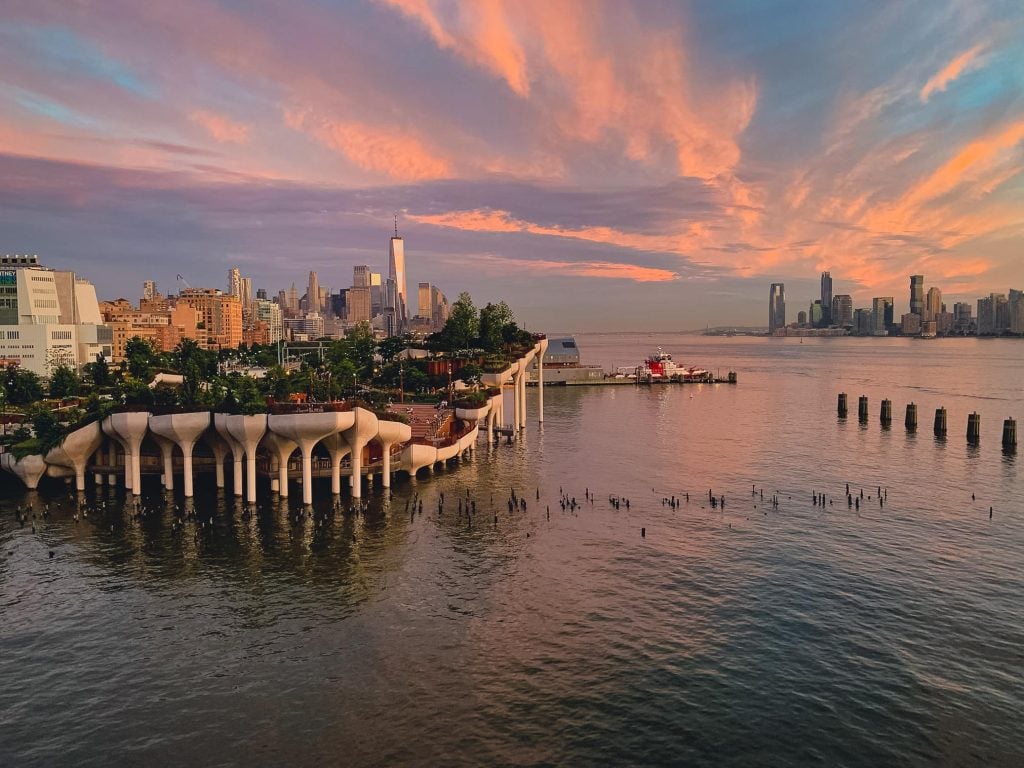 40+ Best Things to Do in NYC - Fun NYC Places to Visit, Eat, and Drink
